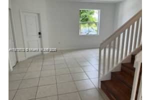 2712 NE 15 CT, Homestead, FL 33035 - MLS#A11872772
