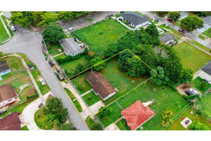 10440 SW 178th St, Miami, FL 33157 - MLS#A11872788