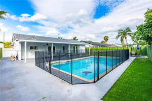 14798 SW 175th St, Miami, FL 33187 - MLS#A11872789