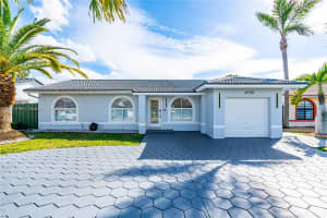 14798 SW 175th St, Miami, FL 33187 - MLS#A11872789