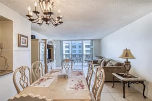 18051 Biscayne Blvd 1702, Aventura