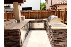 570 SE 34th Ave, Homestead, FL 33033 - MLS#A11872819