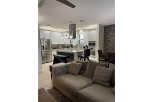 11516 SW 234th St, Homestead, FL 33032 - MLS#A11872840