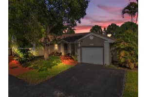 3833 NW 107th Way, Sunrise, FL 33351 - MLS#A11872931