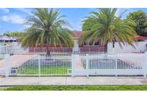 11820 SW 206th St, Miami, FL 33177 - MLS#A11872944