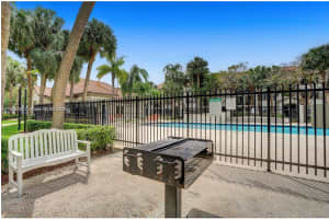 MLS# A11872958, Hollywood, Florida 33021
