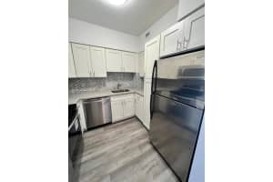 7441 Wayne Ave 4R, Miami Beach, FL 33141 - MLS#A11872970