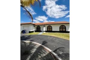 12943 SW 207th Ter, Miami, FL 33177 - MLS#A11873025