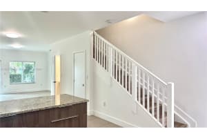 519 NE 121st St 519, North Miami, FL 33161 - MLS#A11873087