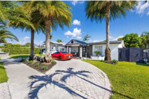 13215 SW 53rd St, Miami, FL 33175 - MLS#A11873088