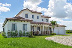 34850 SW 218th Ave, Homestead, FL 33034 - MLS#A11873092