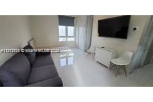 6435 NW 105th Ct 6435, Doral, FL 33178 - MLS#A11873125