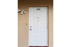 10173 Twin Lakes Dr 23-d, Coral Springs
