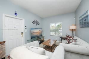 814 SW 143rd Ter 208, Pembroke Pines, FL 33027 - MLS#A11873138