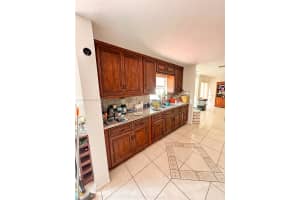 9731 SW 13th St, Pembroke Pines, FL 33025 - MLS#A11873200