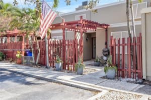 1281 W Fairway Rd 1281, Pembroke Pines, FL 33026 - MLS#A11873211