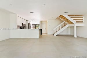 9717 Costa Del Sol Blvd B-100, Doral, FL 33178 - MLS#A11873223