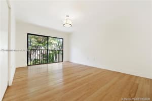 9717 Costa Del Sol Blvd B-100, Doral, FL 33178 - MLS#A11873223