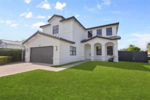 13601 Nw 9 Street, Miami