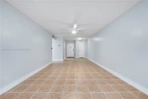 6500 Cypress Rd 107, Plantation, FL 33317 - MLS#A11873234