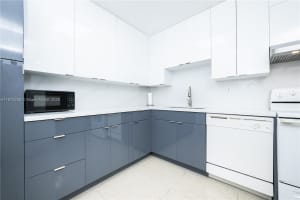 1833 S Ocean Dr 1007, Hallandale Beach, FL 33009 - MLS#A11873236