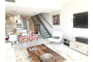 2950 Ne 188th St 301, Aventura