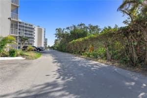 5 Bluebill 701, Naples, FL 34108 - MLS#A11873243