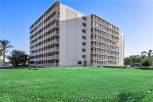 5 Bluebill 701, Naples, FL 34108 - MLS#A11873243