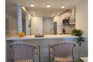 MLS# A11873276, Miami Beach, Florida 33140