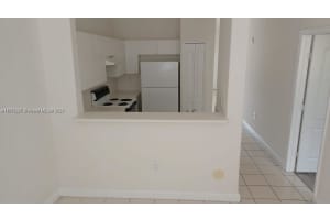 1666 SE 27th Ct 203, Homestead, FL 33035 - MLS#A11873285