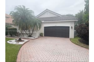 1400 W Lacosta Dr W, Pembroke Pines, FL 33027 - MLS#A11873298