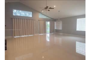 1400 W Lacosta Dr W, Pembroke Pines, FL 33027 - MLS#A11873298