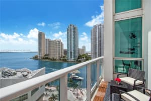 300 S Biscayne Blvd L-1228, Miami, FL 33131 - MLS#A11873306