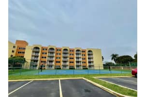 7000 NW 186th St 4-121, Hialeah, FL 33015 - MLS#A11873314