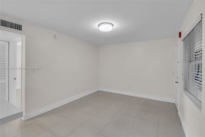 241 S Royal Poinciana Blvd 102, Miami Springs, FL 33166 - MLS#A11873330