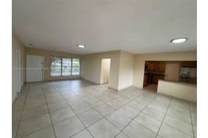 1732 NE 158th St, North Miami Beach, FL 33162 - MLS#A11873331