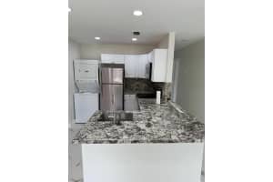 1050 NW 25th Way, Fort Lauderdale, FL 33311 - MLS#A11873333