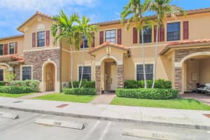 8936 W 35th Ln, Hialeah, FL 33018 - MLS#A11873380