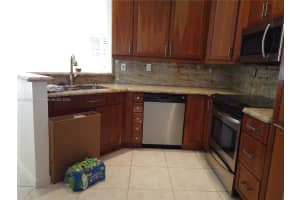 1140 Lidflower St, Hollywood, FL 33019 - MLS#A11873413