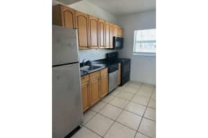 7207 Bay Dr 6, Miami Beach