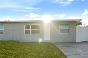 1481 SW 49th Ave, Fort Lauderdale, FL 33317 - MLS#A11873426