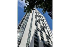 151 Se 1st St 1111, Miami