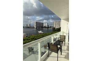 17050 N Bay Rd 405, Sunny Isles Beach, FL 33160 - MLS#A11873434