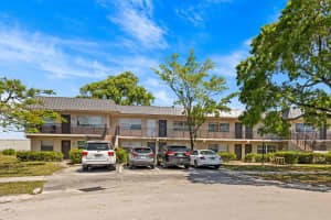 304 NW 30th Ct 102, Pompano Beach, FL 33064 - MLS#A11873451