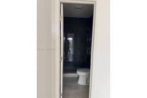 17301 NE 19th Ave 1, North Miami Beach, FL 33162 - MLS#A11873455