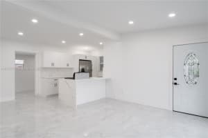 4041 NE 15th Ter, Pompano Beach, FL 33064 - MLS#A11873477