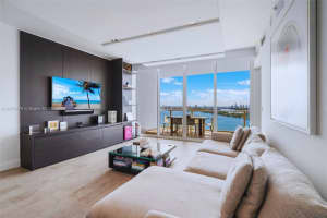 2020 N Bayshore Dr 3106, Miami