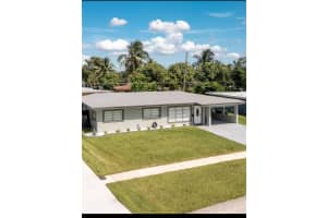 521 W Evanston Cir, Fort Lauderdale, FL 33312 - MLS#A11873479