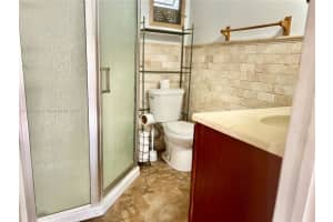 8732 SW 16th St, Davie, FL 33324 - MLS#A11873484