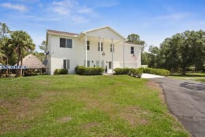 25401 SW 86th St, Indian Town, FL 34956 - MLS#A11873511